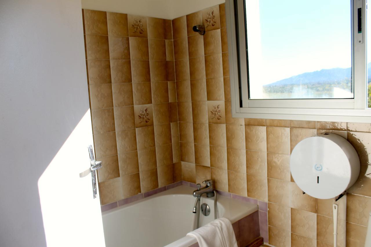 Hotel Restaurant La Garenne Tresserre Kamer foto